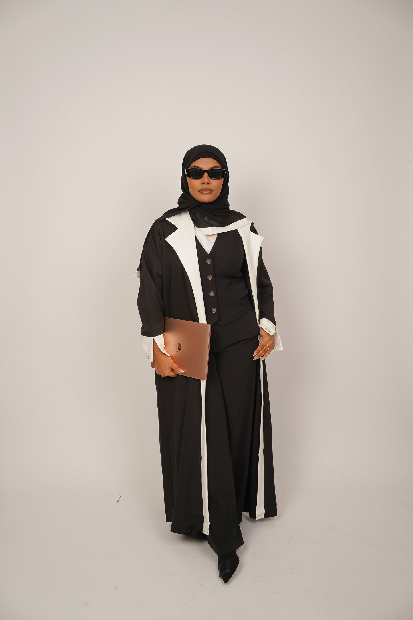 Nahila abaya